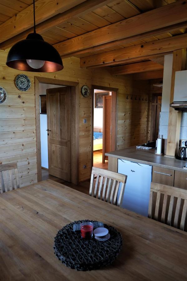 U Mistra Vichra Apartment แชร์นีดุล ภายนอก รูปภาพ